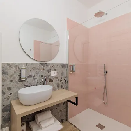 Ophelia Hotel Cazzago San Martino Buitenkant foto