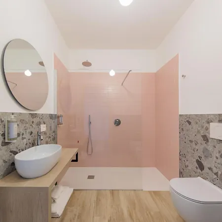 Ophelia Hotel Cazzago San Martino Buitenkant foto