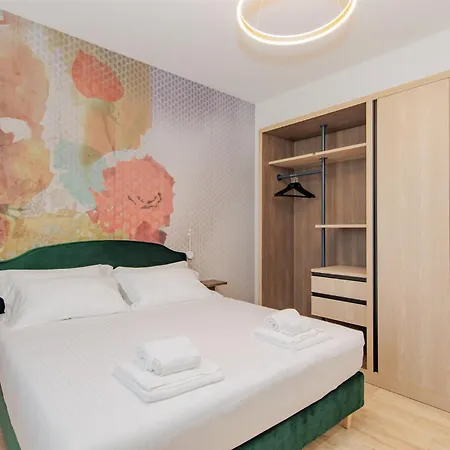 Ophelia Hotel Cazzago San Martino Buitenkant foto