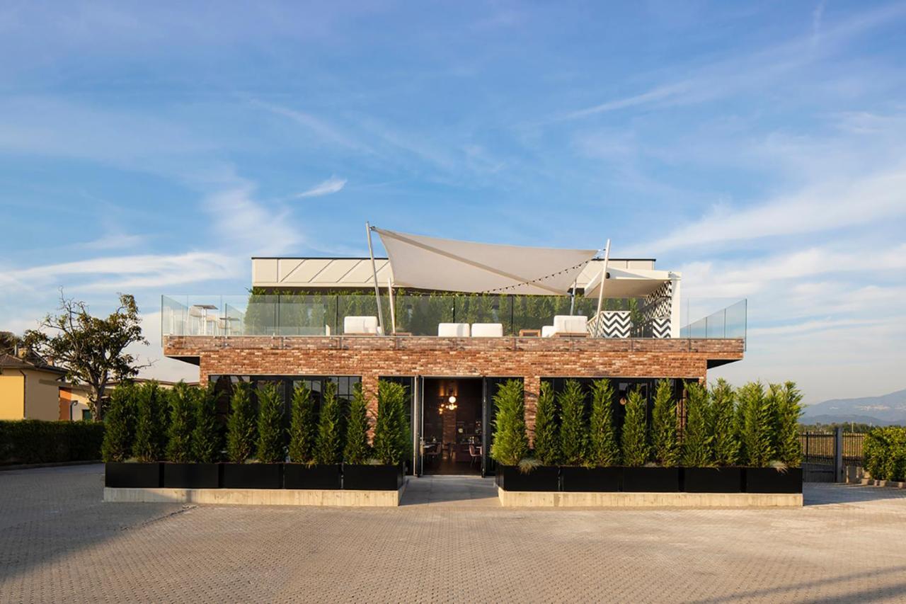 Ophelia Hotel 4*