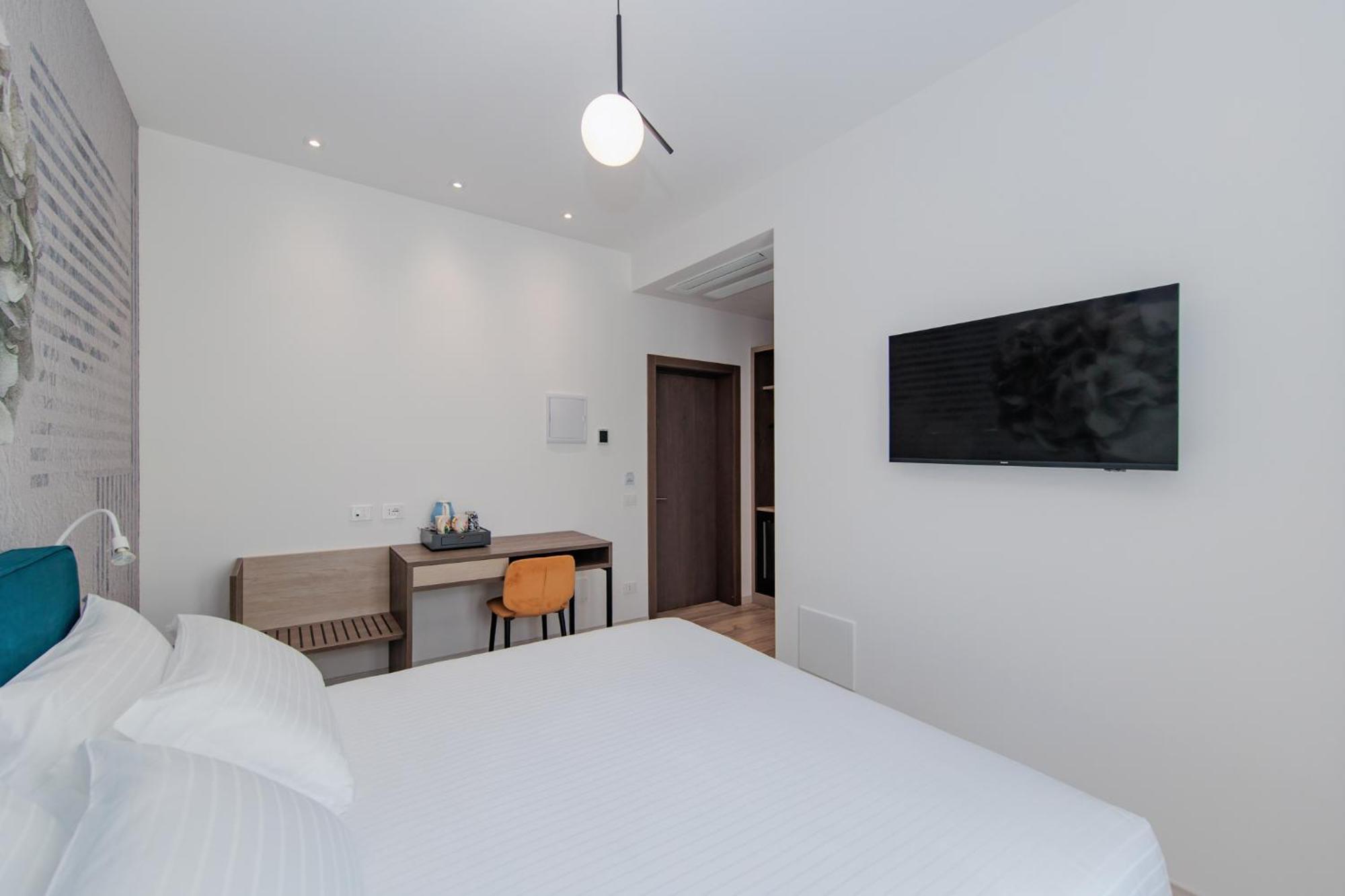 Hotel Ophelia